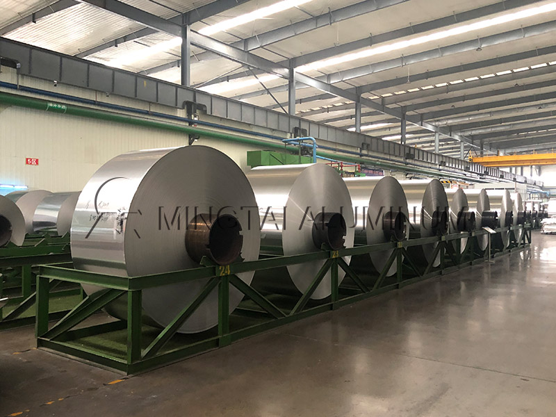 蜂窩鋁箔車間現場圖